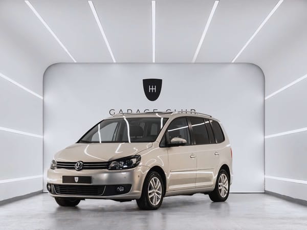 VOLKSWAGEN Touran {'id': 1642, 'title': 'Touran 1.4 TSI Advance'} 2010 Segunda Mano