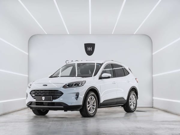 FORD Kuga {'id': 2577, 'title': 'Kuga 1.5 EcoBoost Titanium FWD 150'} 2021 Segunda Mano